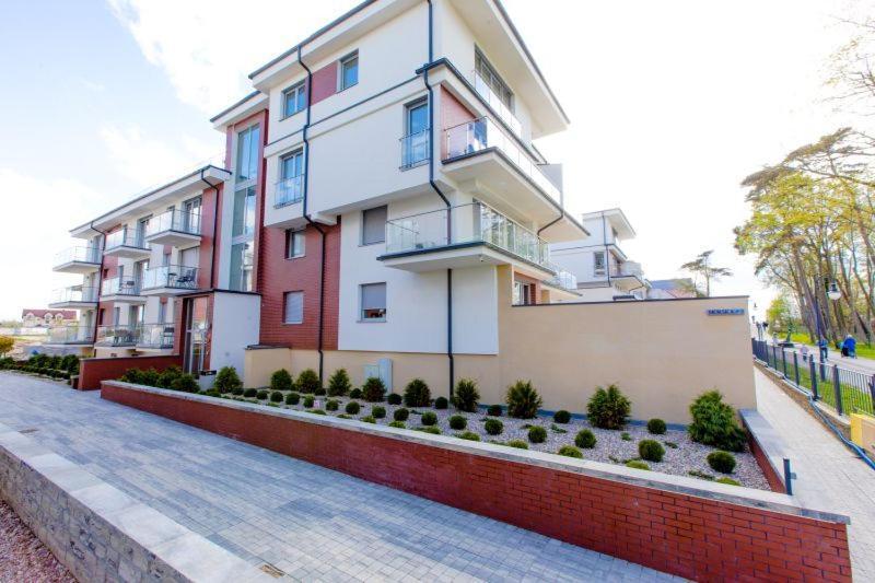 Resort Apartamenty Klifowa Rewal 19 Екстериор снимка